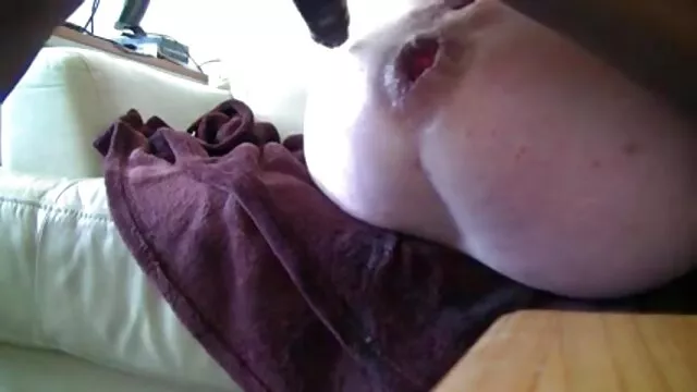 La novia espera al videos hentai porno en español novio de la ducha y se masturba el coño