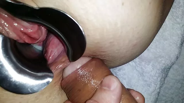 Chico recibe una mamada en su cumpleaños junto videos hantai en español a la piscina
