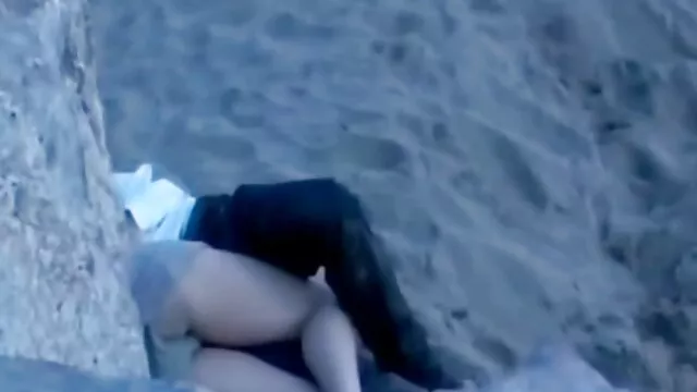 Rubia caliente primero tiene hentai porno español sexo oral y luego anal
