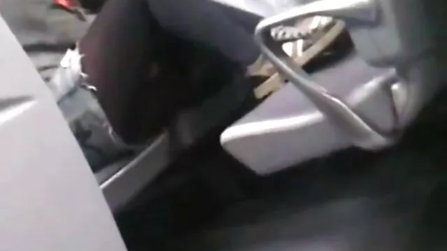 Marido y mujer después de que los robots hentay xxx en español se torturaran entre sí