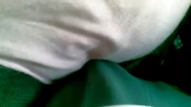Impresionante rubia vestida henai en español de rojo recibe mucho semen