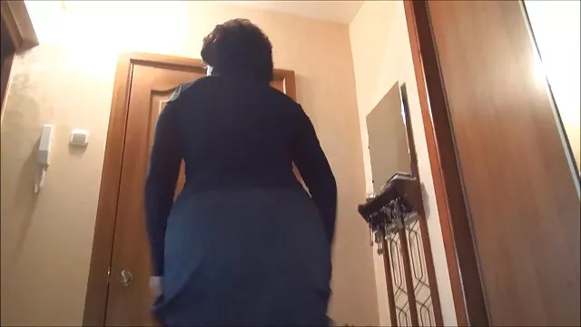 Jovencita follada duro ver hentai en español online en tres baúles